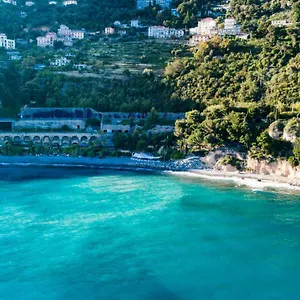 Baia Beniamin Hotel Grimaldi (Liguria)